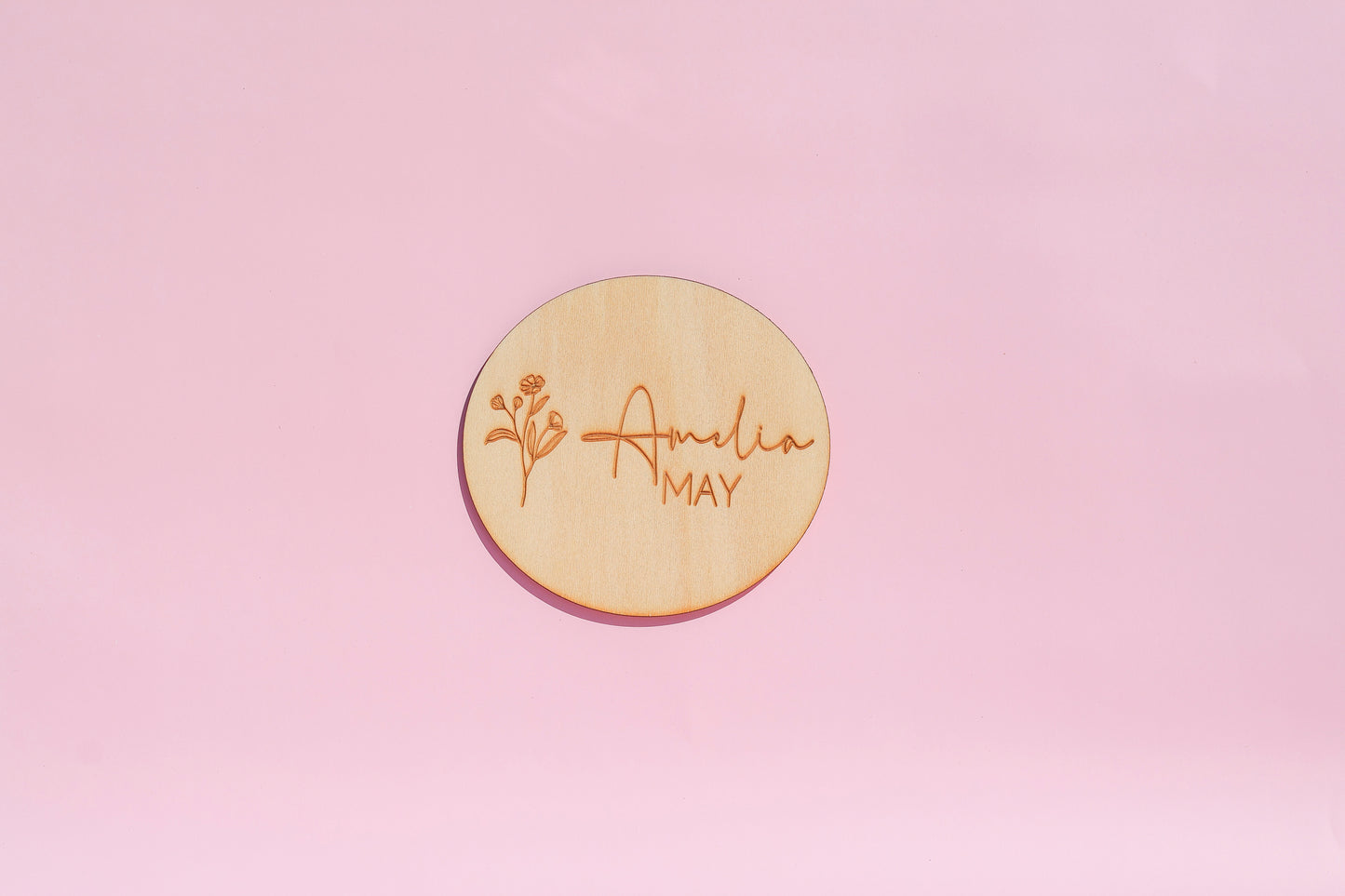 Personalised Wooden Name Plaque – Floral Round Design with Acrylic Add-On