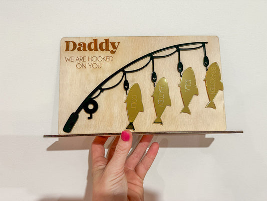 Personalised “We’re Hooked on You” Fishing Plaque – Custom Name Gift with 1–4 Fish